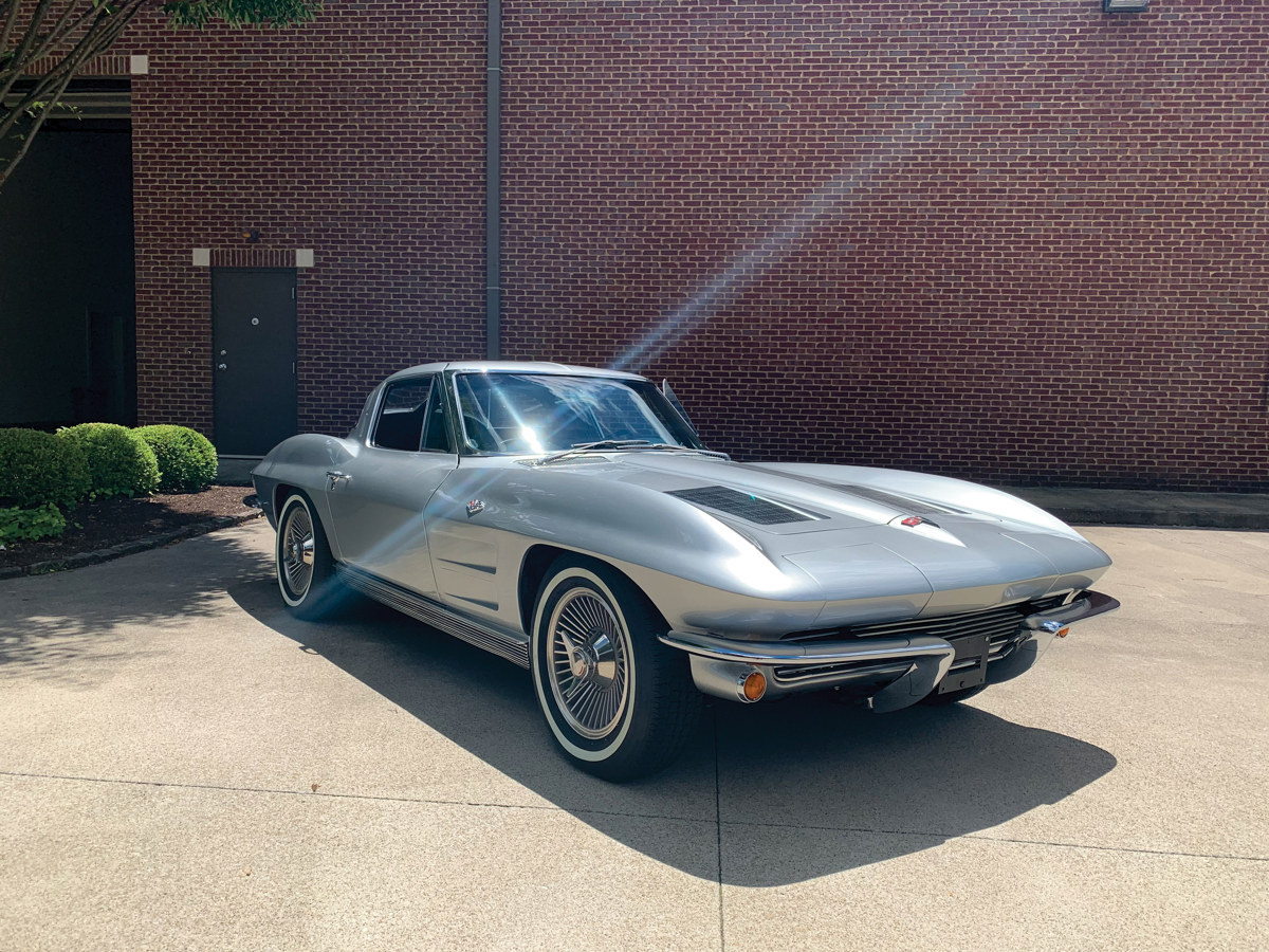 1963 Chevrolet Corvette Sting Ray ‘Split-Window’ Coupe offered at RM Auctions’ Auburn Fall live auction 2019